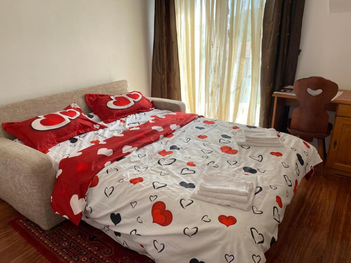 Gladna Montana Casa Dea 빌라 외부 사진